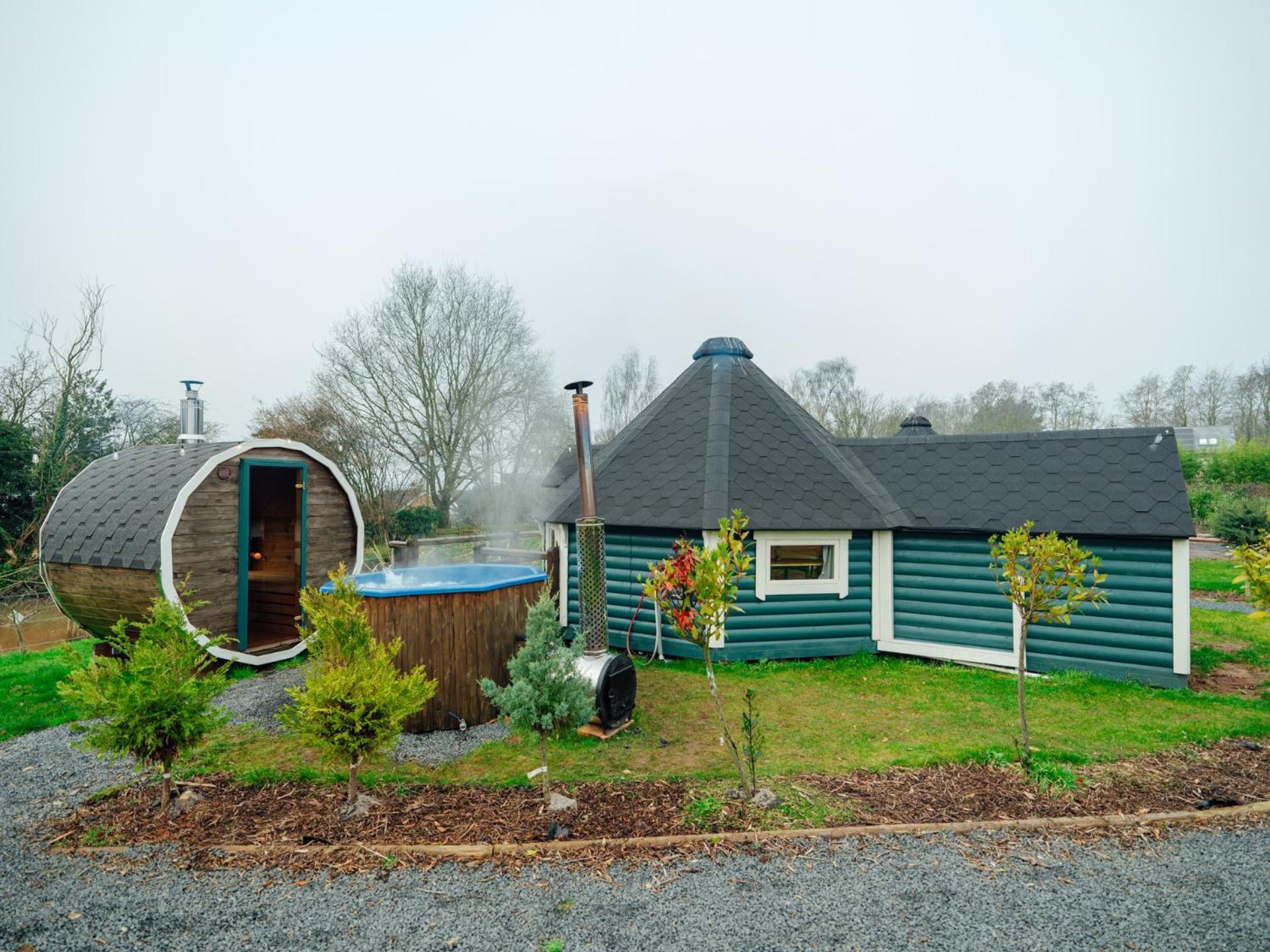 Sunset Retreats The Shire Ombersley Exterior foto