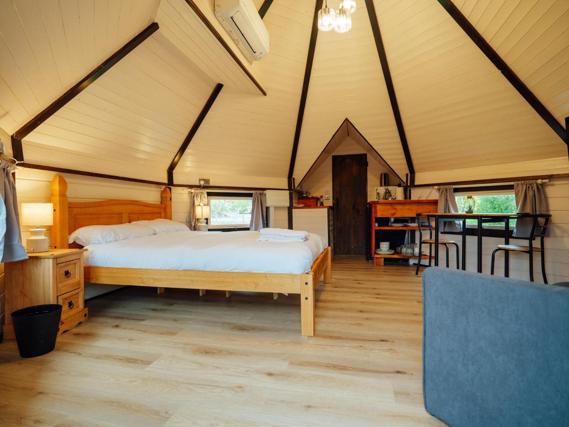 Sunset Retreats The Shire Ombersley Exterior foto